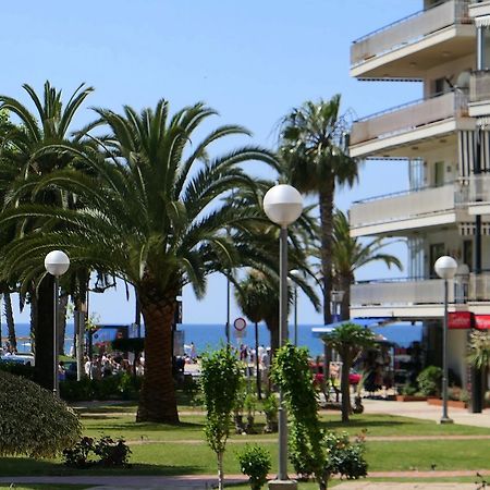 Rentalmar Aries Plus Salou Dış mekan fotoğraf