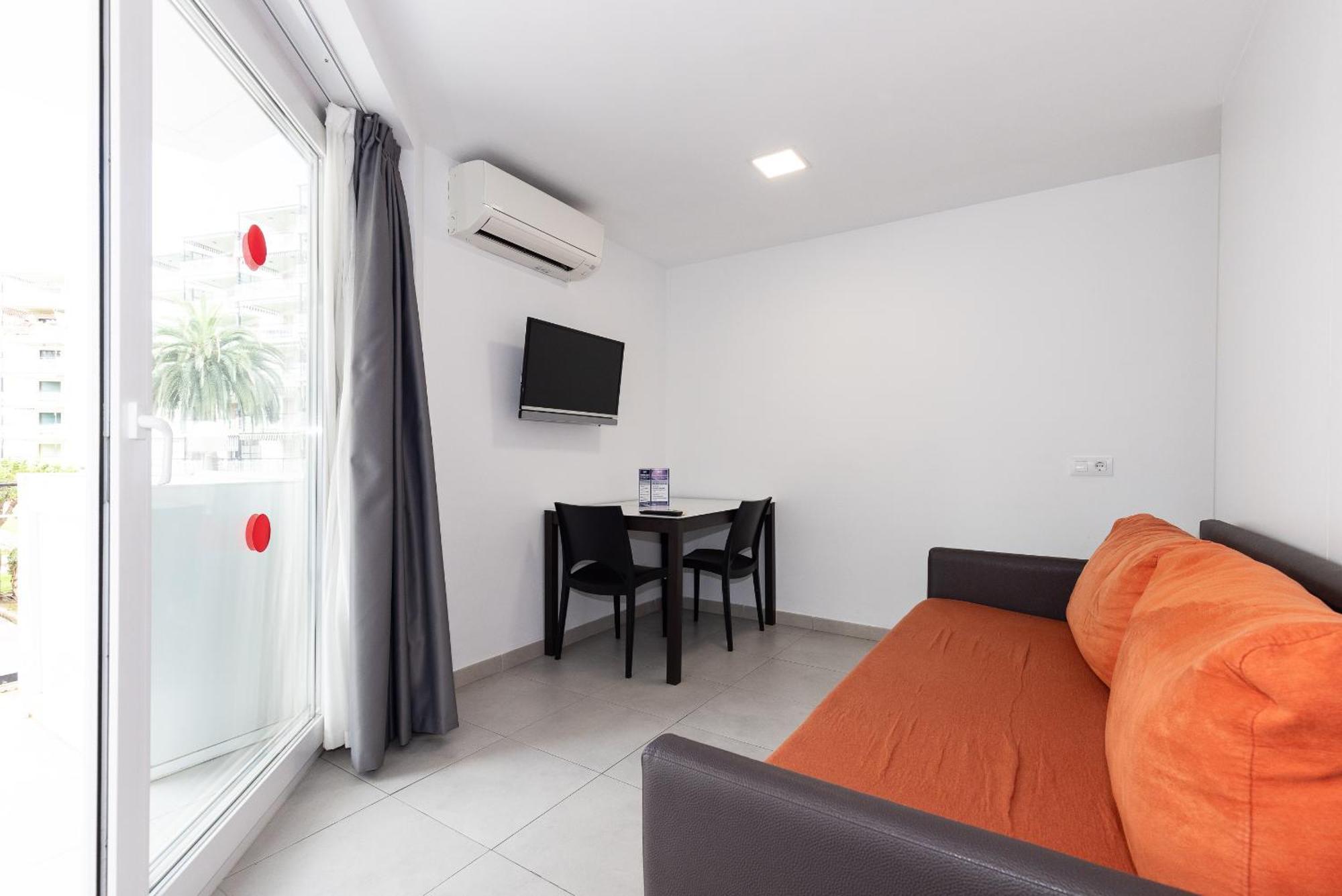 Rentalmar Aries Plus Salou Dış mekan fotoğraf