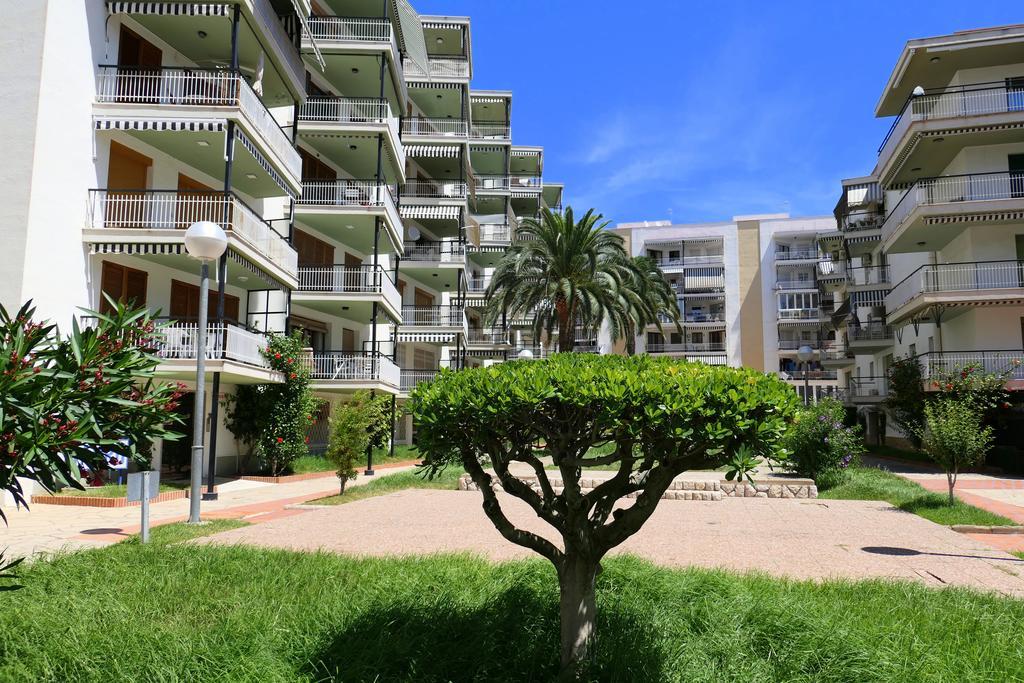Rentalmar Aries Plus Salou Dış mekan fotoğraf